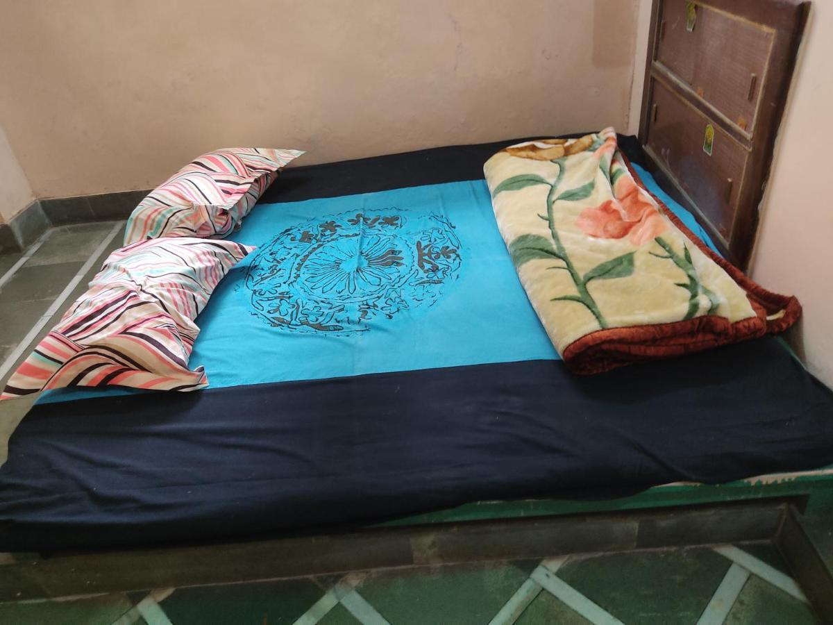 Heritage Homestay@Old City Near Ganges Varanasi Exterior foto